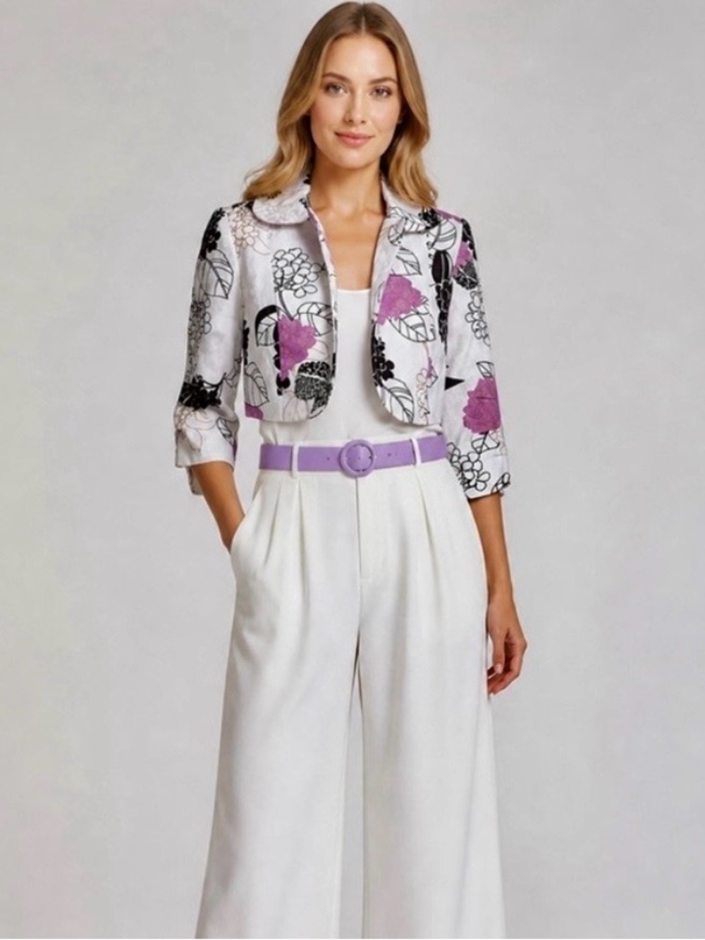 Insight Cropped Blazer size small